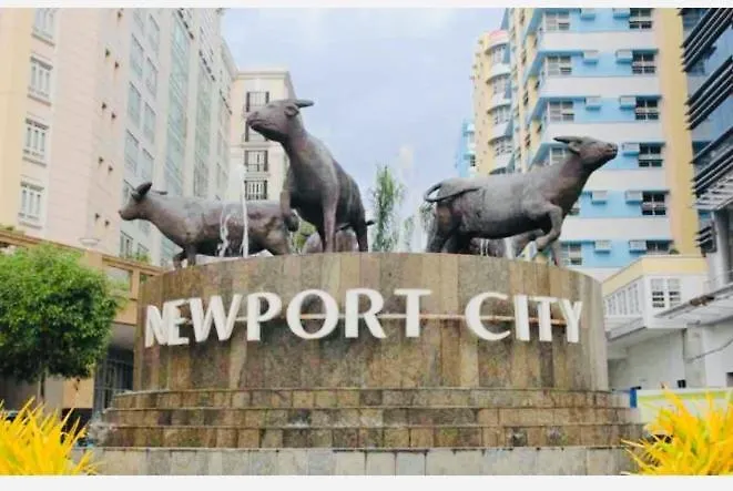 Apartment Walking Airport, In Of Newport